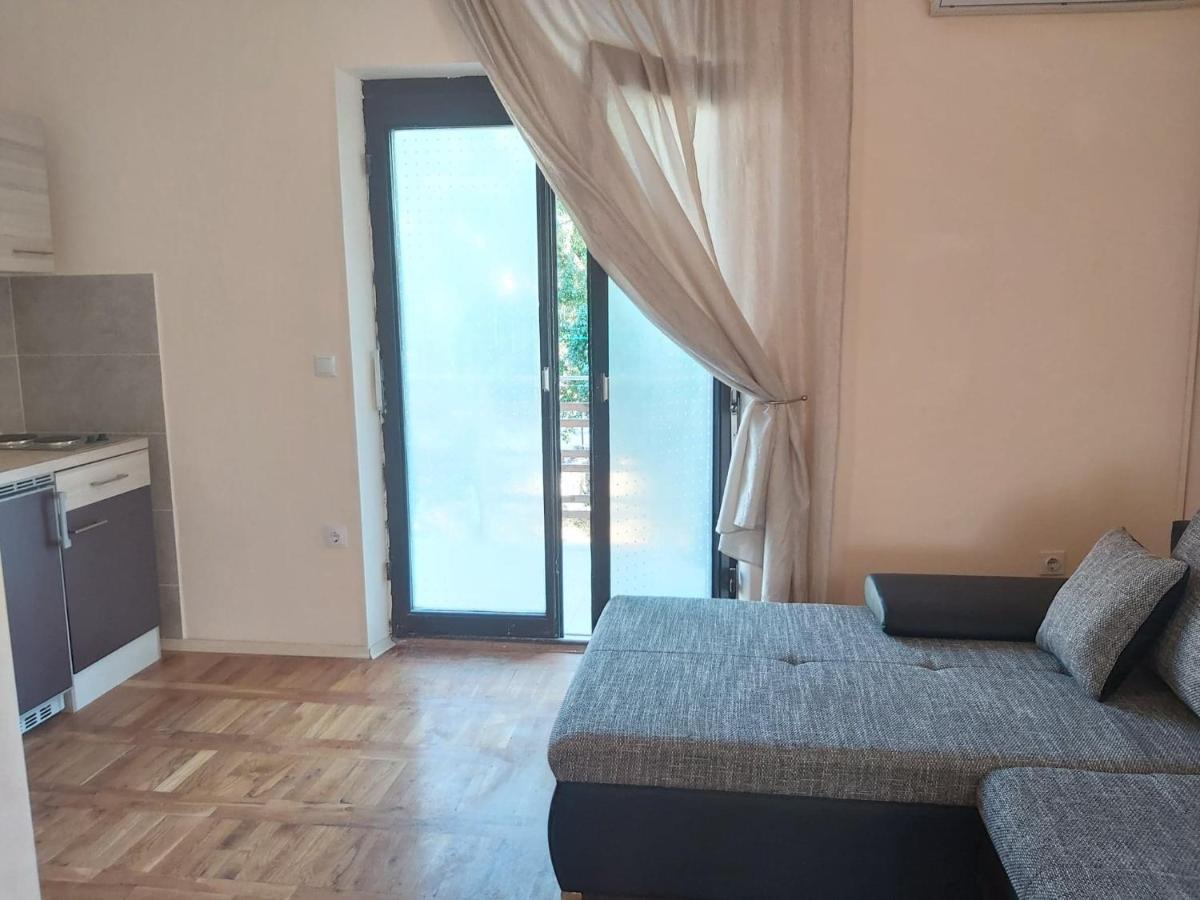 Apartmani Svitlana Sukošan Exteriér fotografie